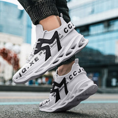 Men's Lightweight Knitted Sneakers for Running