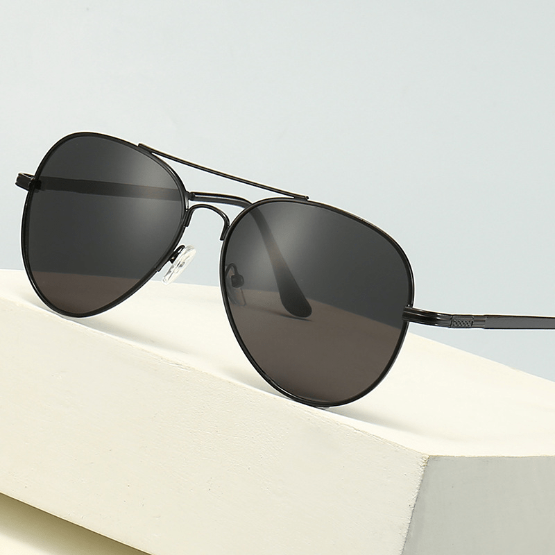 Men's Polarized Driving Sunglasses UV Protection