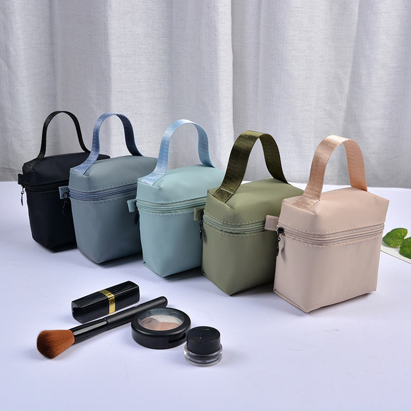 Nylon Waterproof Travel Makeup Organizer Bag