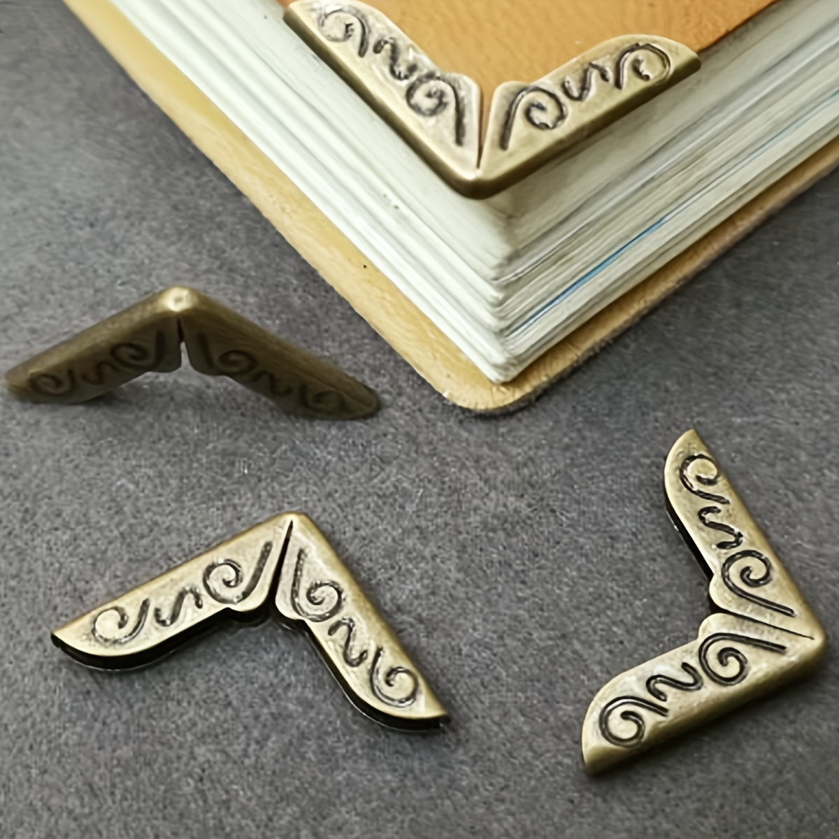 20pcs Book Corner Protectors for Notebooks 1.5x1.5cm