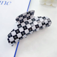 Graffiti Pattern Shark Claw Hair Claw