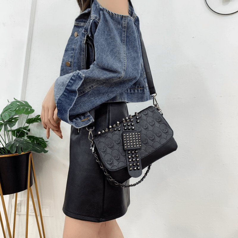 Gothic Skull Pattern Crossbody Bag Y2K Punk Flap Shoulder Bag