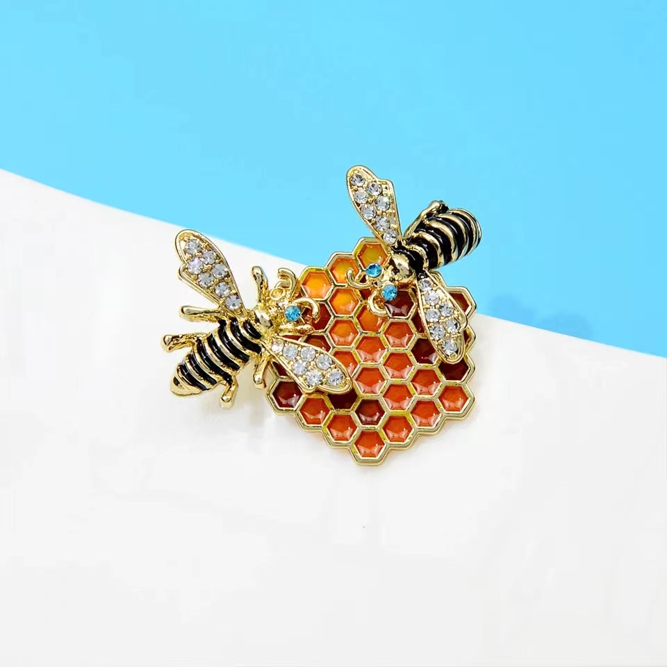 Enamel Honeycomb Bees Brooch Rhinestone Insects Corsage Pin