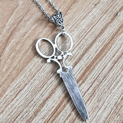 Vintage Scissor Pendant Necklace For Women And Men