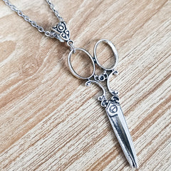 Vintage Scissor Pendant Necklace For Women And Men