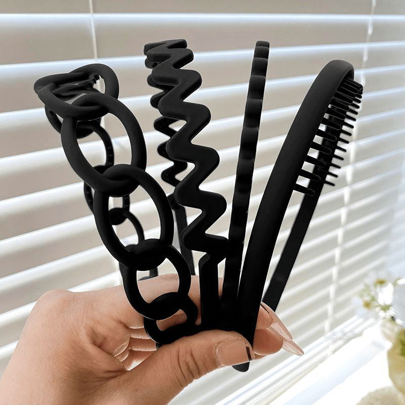 Wave Shaped Teethed Headband For Washing Face