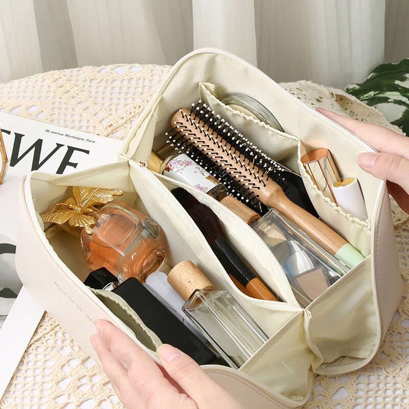 Women's Portable Cosmetic Bag PU Leather Travel Toiletry Wash Bag
