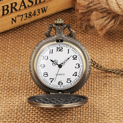 Bronze Vintage Playing Cards Lucky Necklace Chain Pendant Quartz Pocket Watch