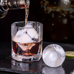 Silicone Ice Cube Trays Sphere & Square Mold With Lid Slow Melting