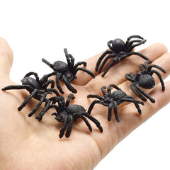 6pcs Scary Spiders Halloween Trick Toys Realistic Plastic Spiders
