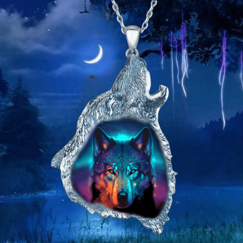 Girl's Wolf King Head Pendant Necklace Banquet Party Jewelry