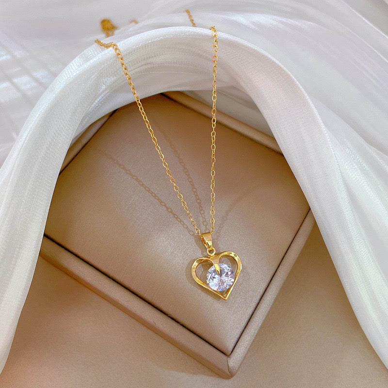 Girl's Heart Zircon Necklace - Light Banquet Wedding Jewelry
