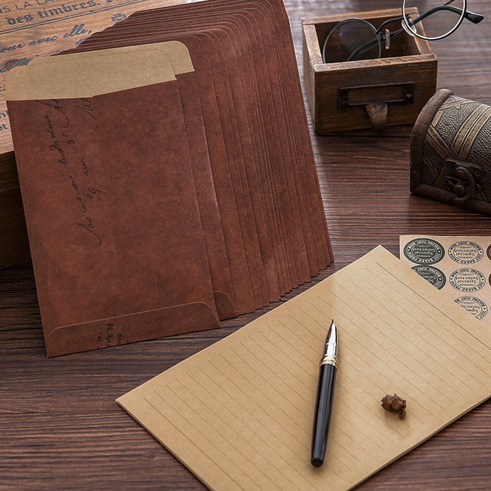 Vintage Letter Head & Envelopes Set, 32 Sheets A5 Lined