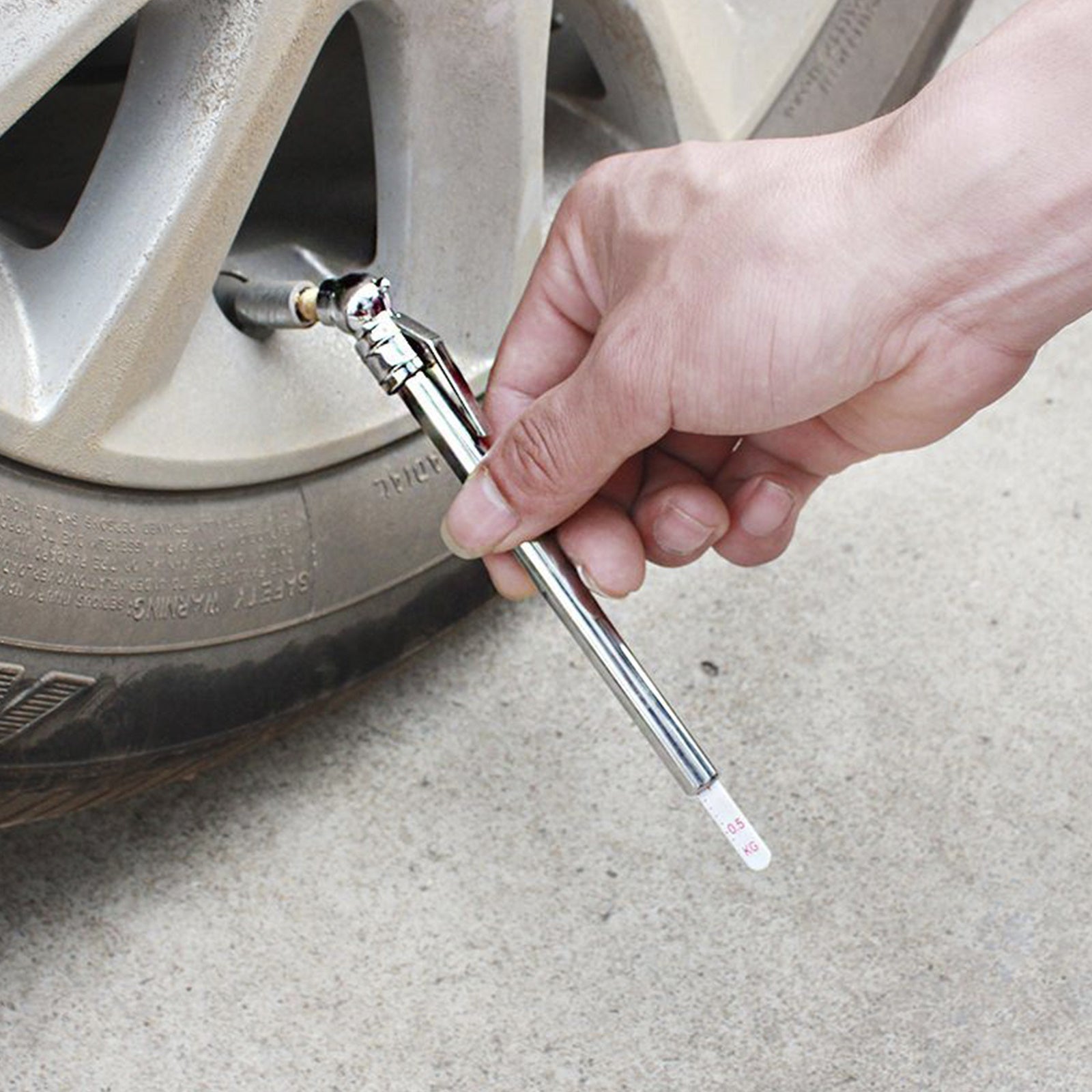 Portable Tire Pressure Pen for Accurate Measurement