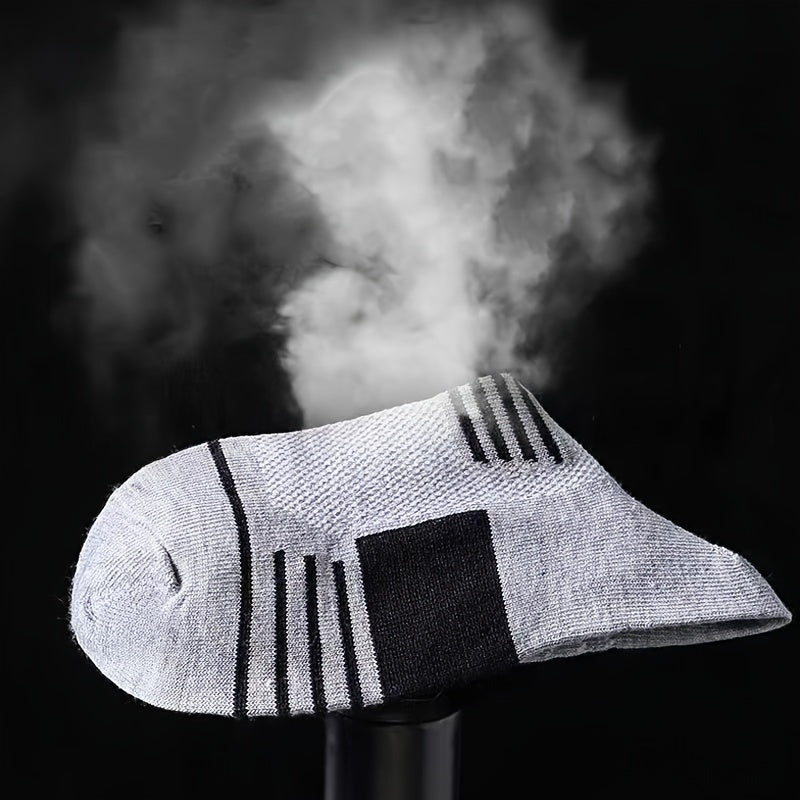 Breathable Deodorant Quick Dry Low Cut Socks for Men & Women