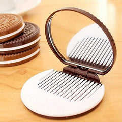 Mini Chocolate Cookie Biscuits Shape Compact Mirror With Comb