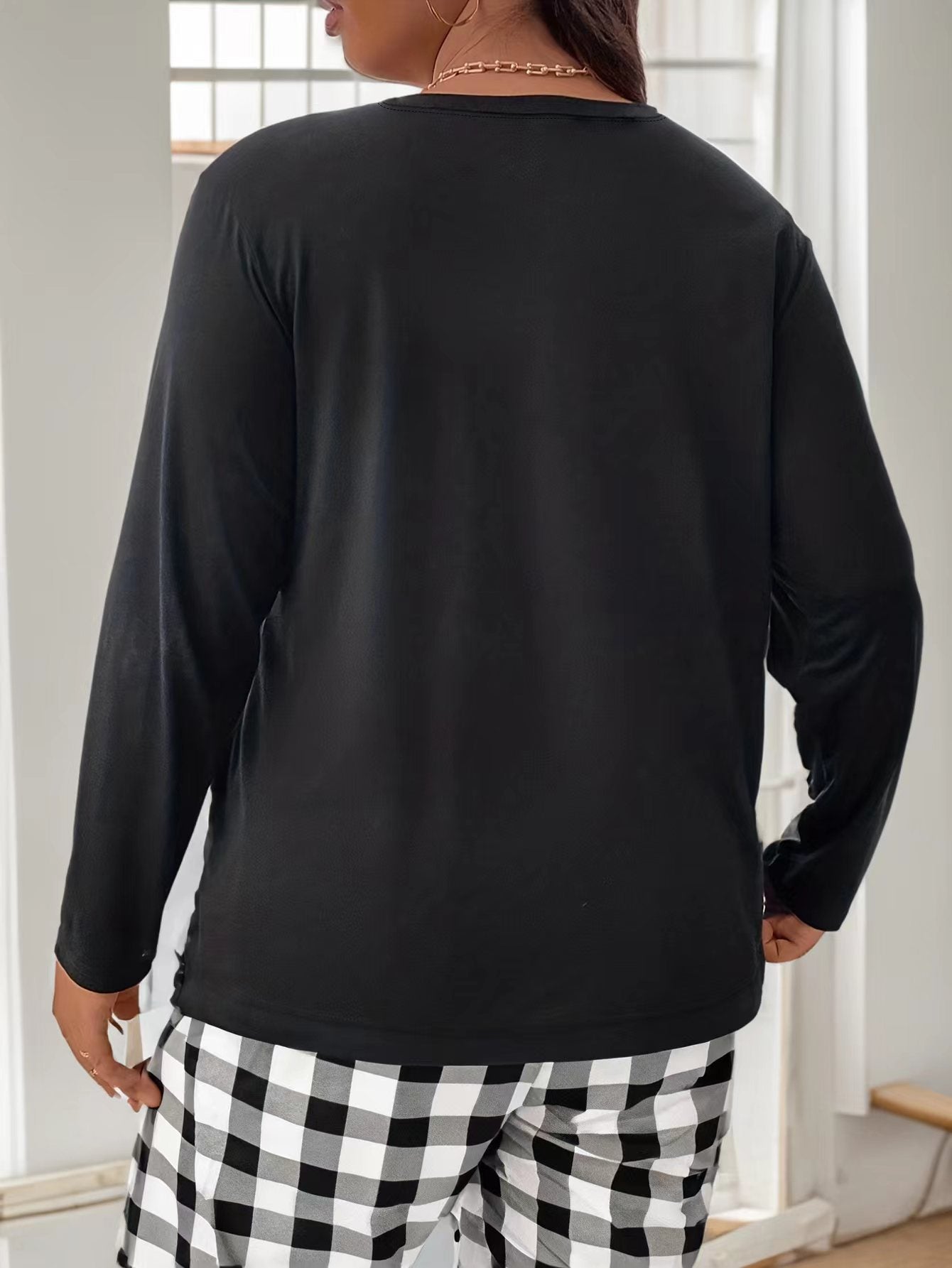  Snowman Drinks Print Long Sleeve Round Neck Stretch Tee