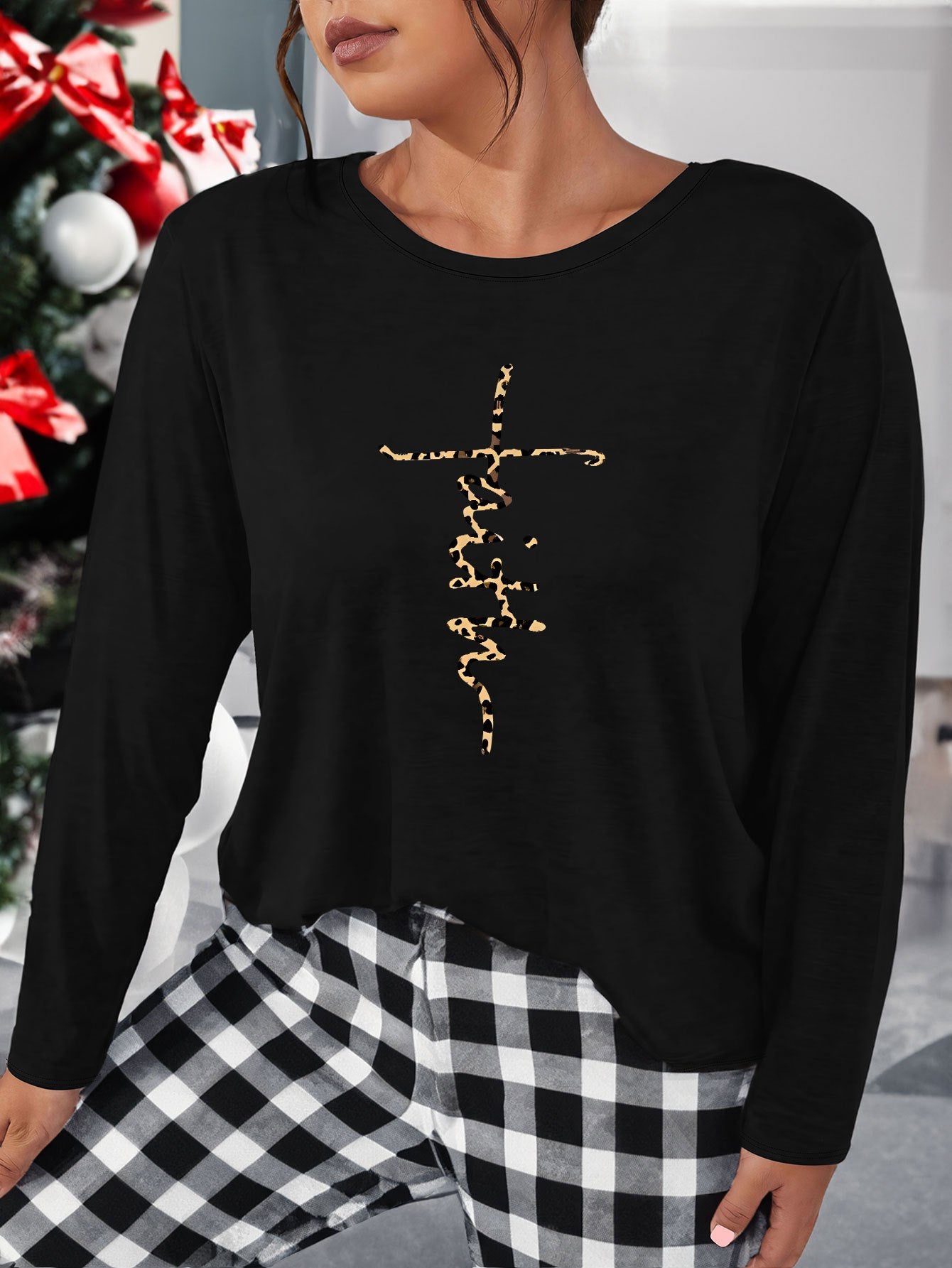  Leopard Cross Letter Print Long Sleeve Lounge Top