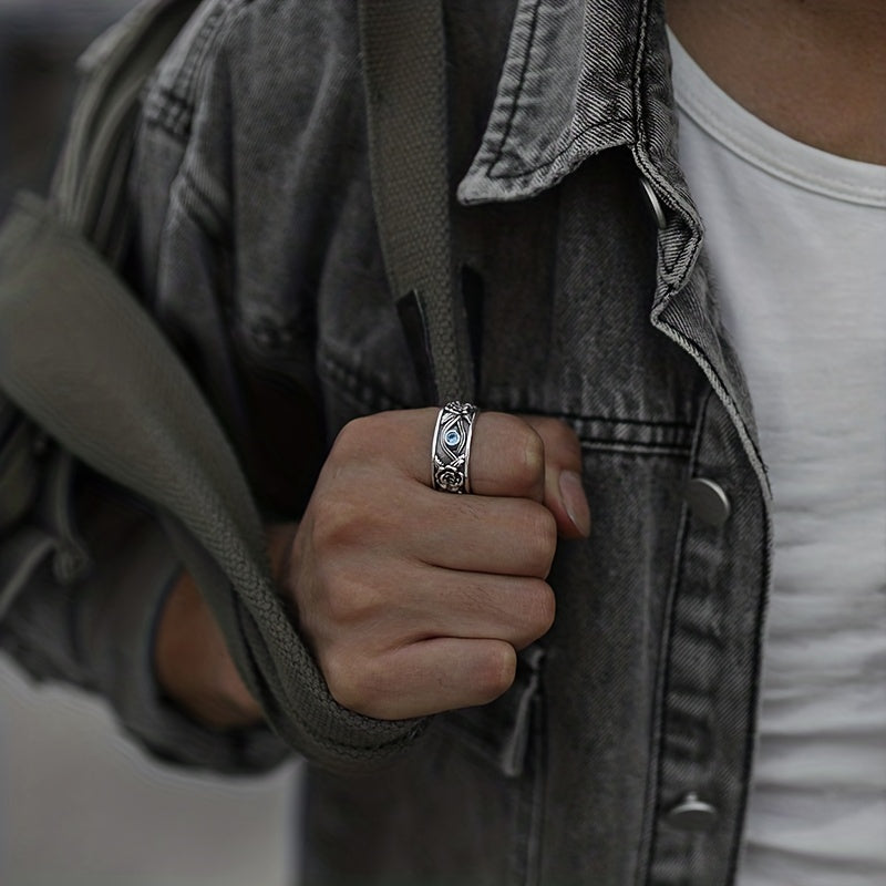 Vintage Silvery Eyes Open Ring for Men