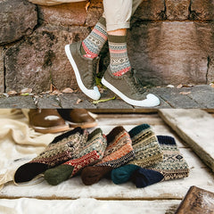 Teen's Ethnic Stripe Crew Socks Warm Thermal Comfy Unisex Outdoor Wear