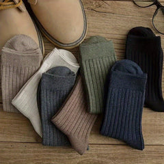 Men's Crew Socks Breathable Comfy Casual Unisex Socks for Outdoor All Seasons