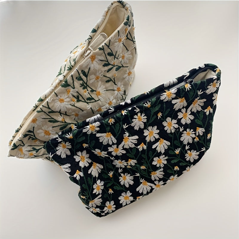 Daisy Flower Makeup Bag Embroidered Summer Travel Toiletry Pouch for Women