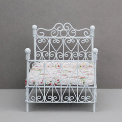 1:12 Scale Iron Double Bed Classic Finish Dollhouse Wedding Decor
