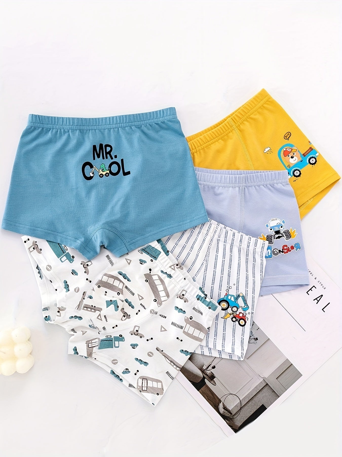 4pcs Boys Teen Cartoon Print Boxer Briefs Clothes