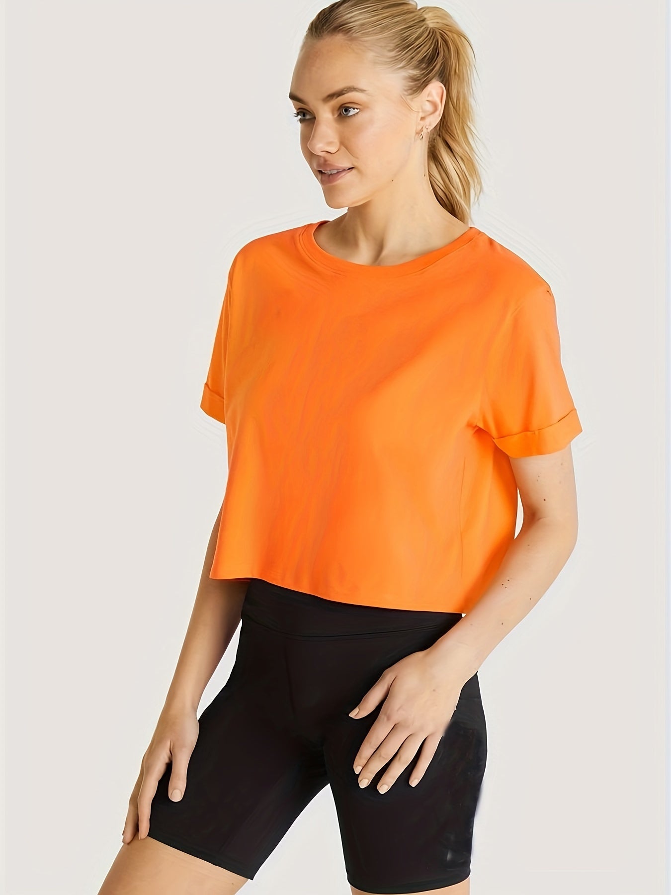 Stretchy Round Neck Sports Top Short Sleeve Running Tshirt Women's Activewear