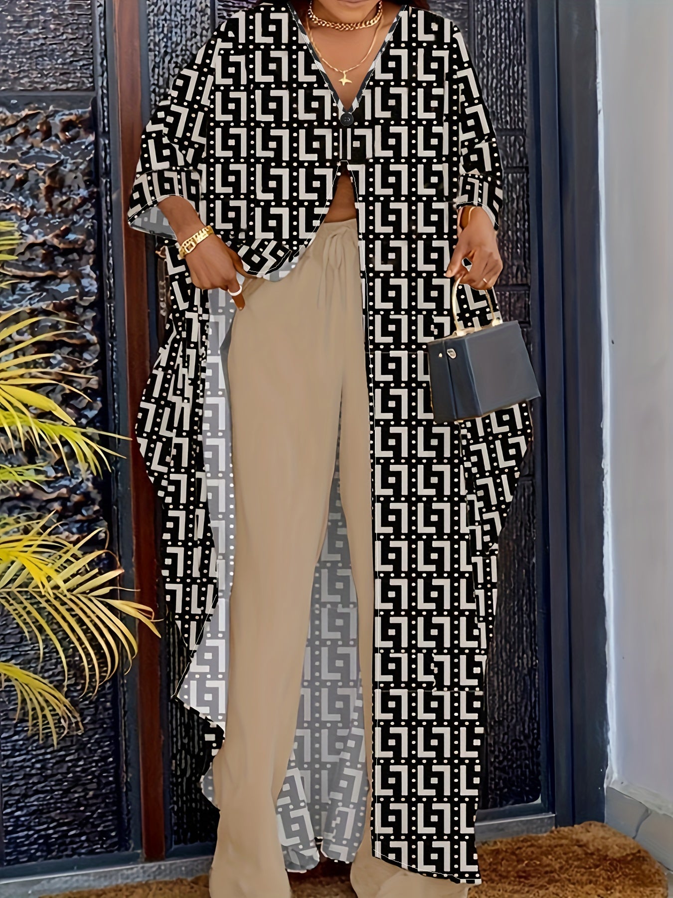 Plus Bat Sleeve V-Neck Top & Floral Pants Set