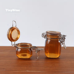 2 Mini Dollhouse Storage Jars Mini Plastic Sealed Containers for Model Storage