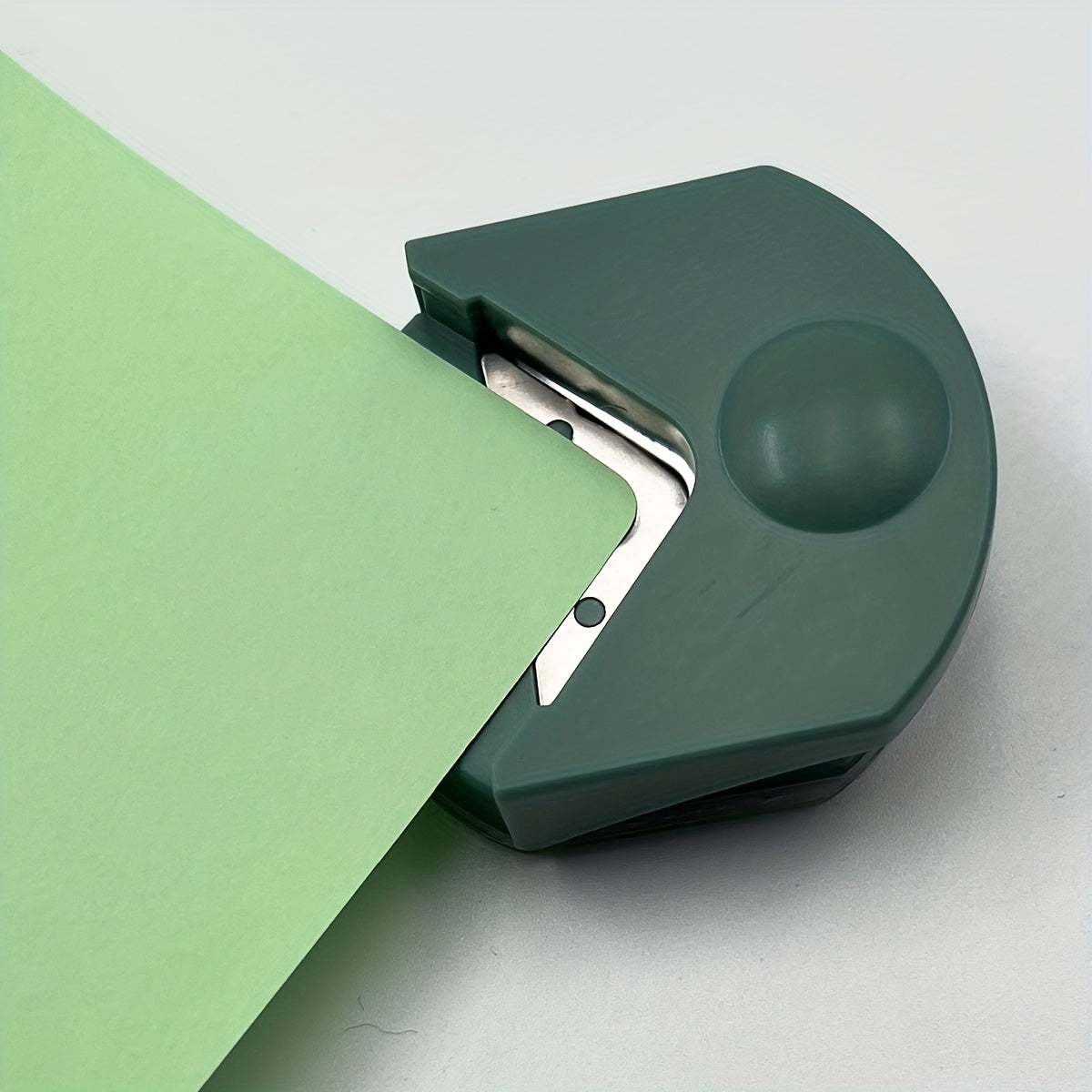 Paper Corner Rounder Punch for Scrapbooking
