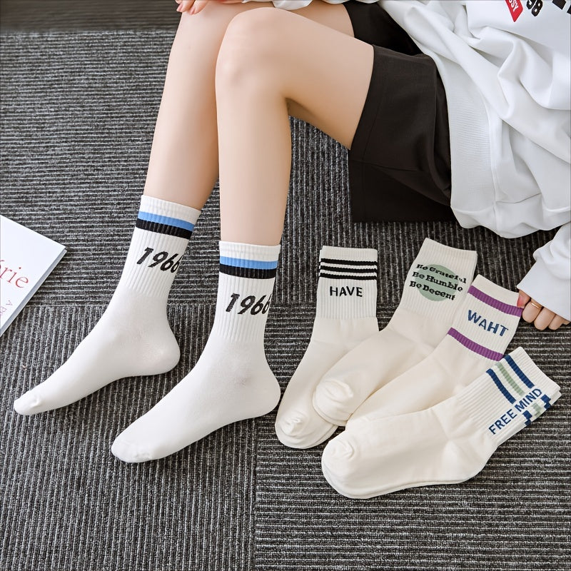 5 Pairs Letter Print Crew Socks for Women
