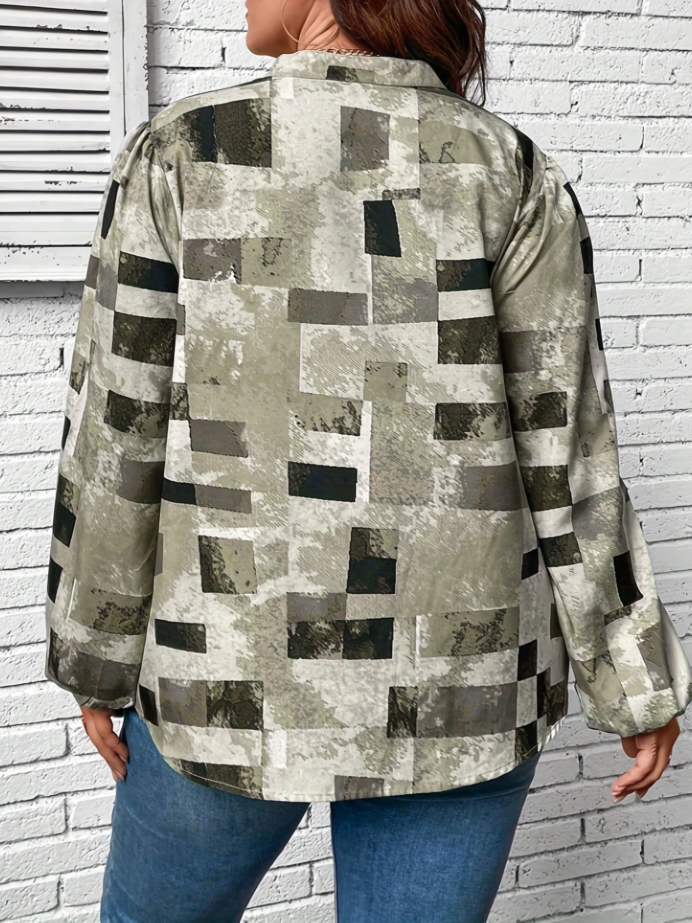 Geo Print Lantern Sleeve Notched Neck Blouse