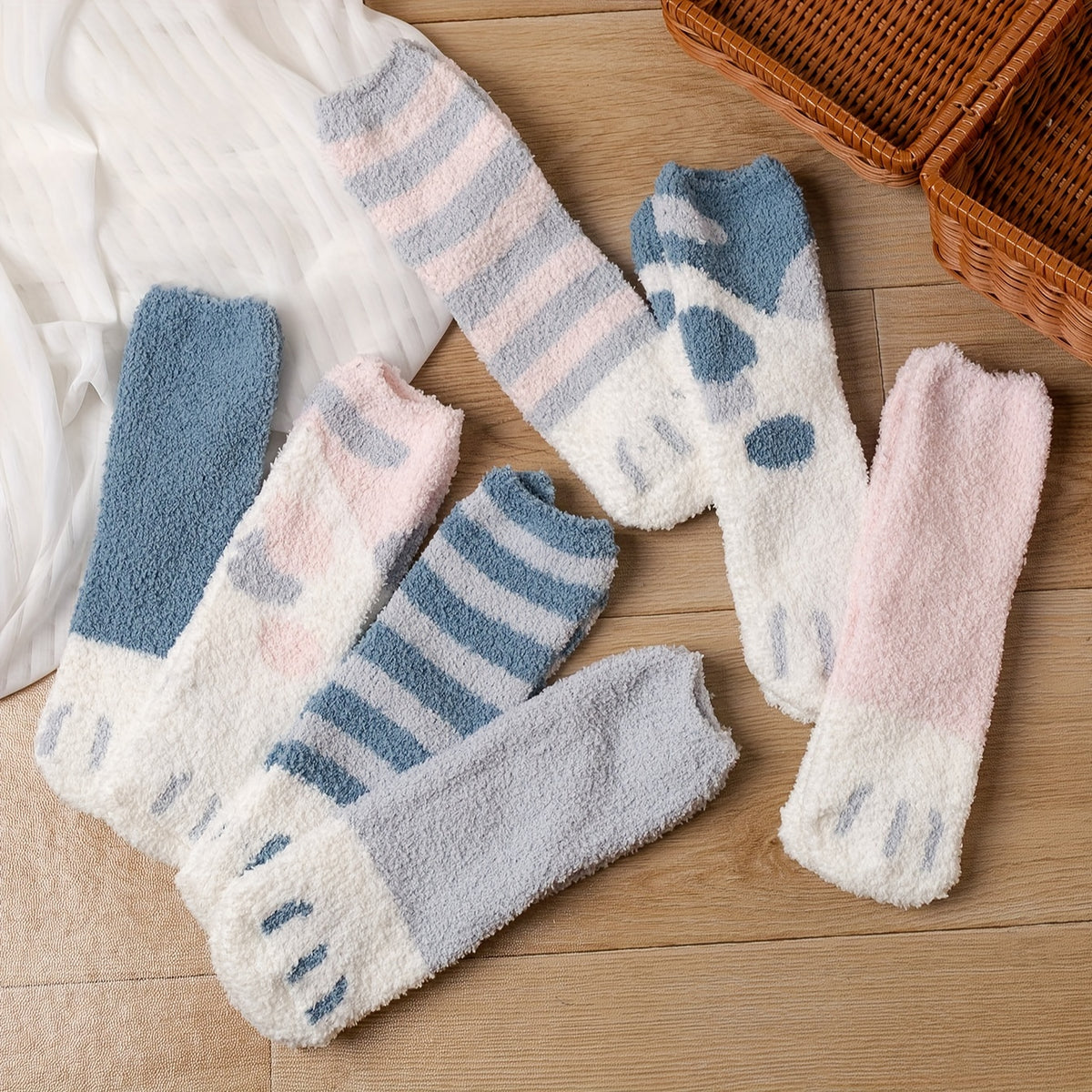 Heart Print Plush Socks Cozy Fluffy Mid Tube Socks Women's Stockings