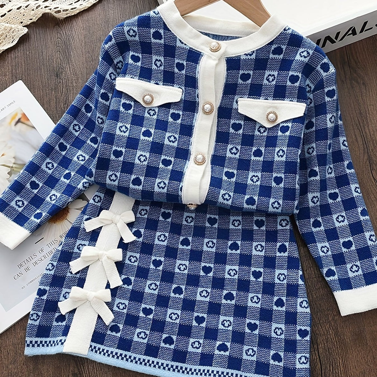 Toddler Girl's Cable Knit 2pcs Plaid Pattern Cardigan & Bowknot Decor Skirt Set