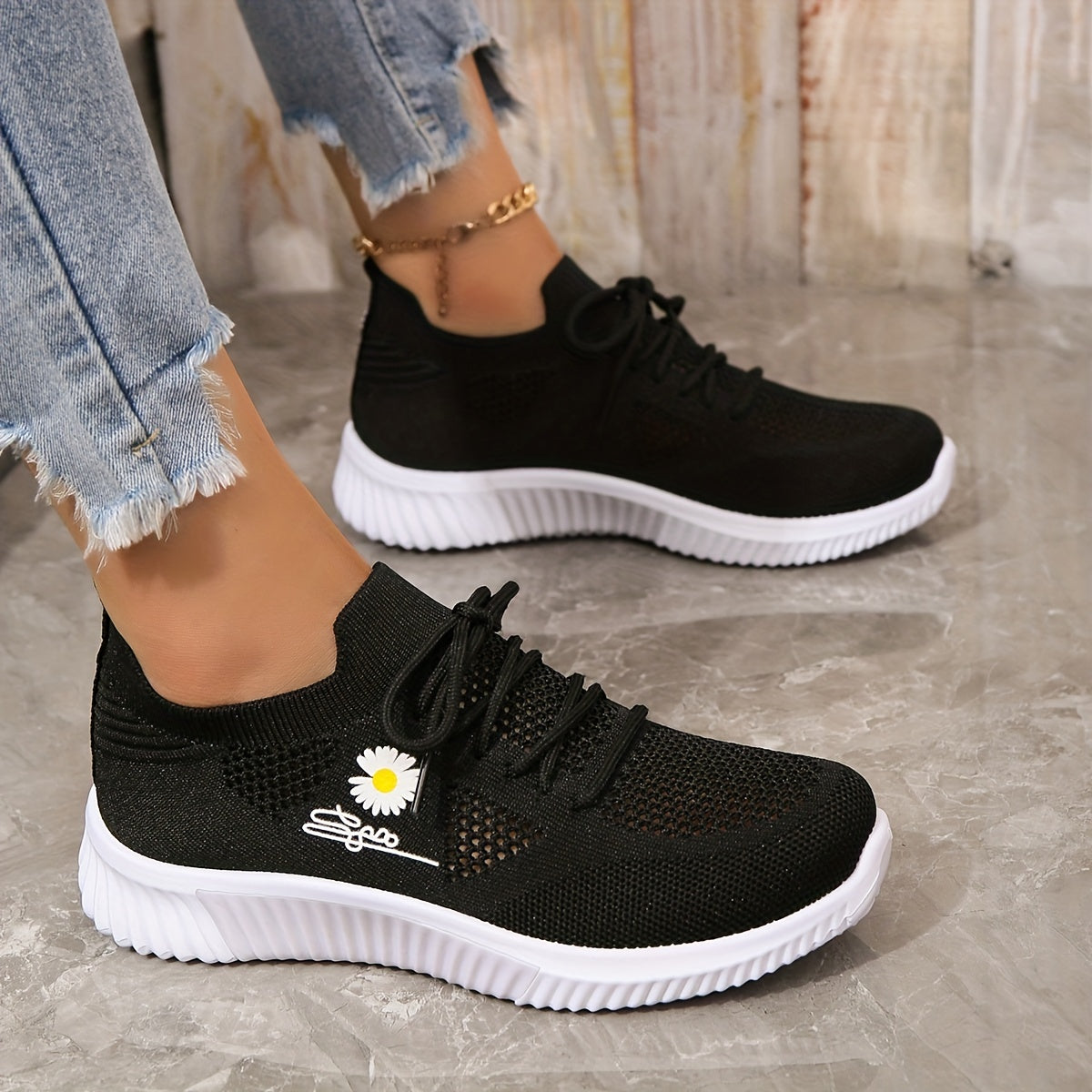 Women's Stylish Non Slip Running Shoes Lightweight Mesh Breathable Sneakers