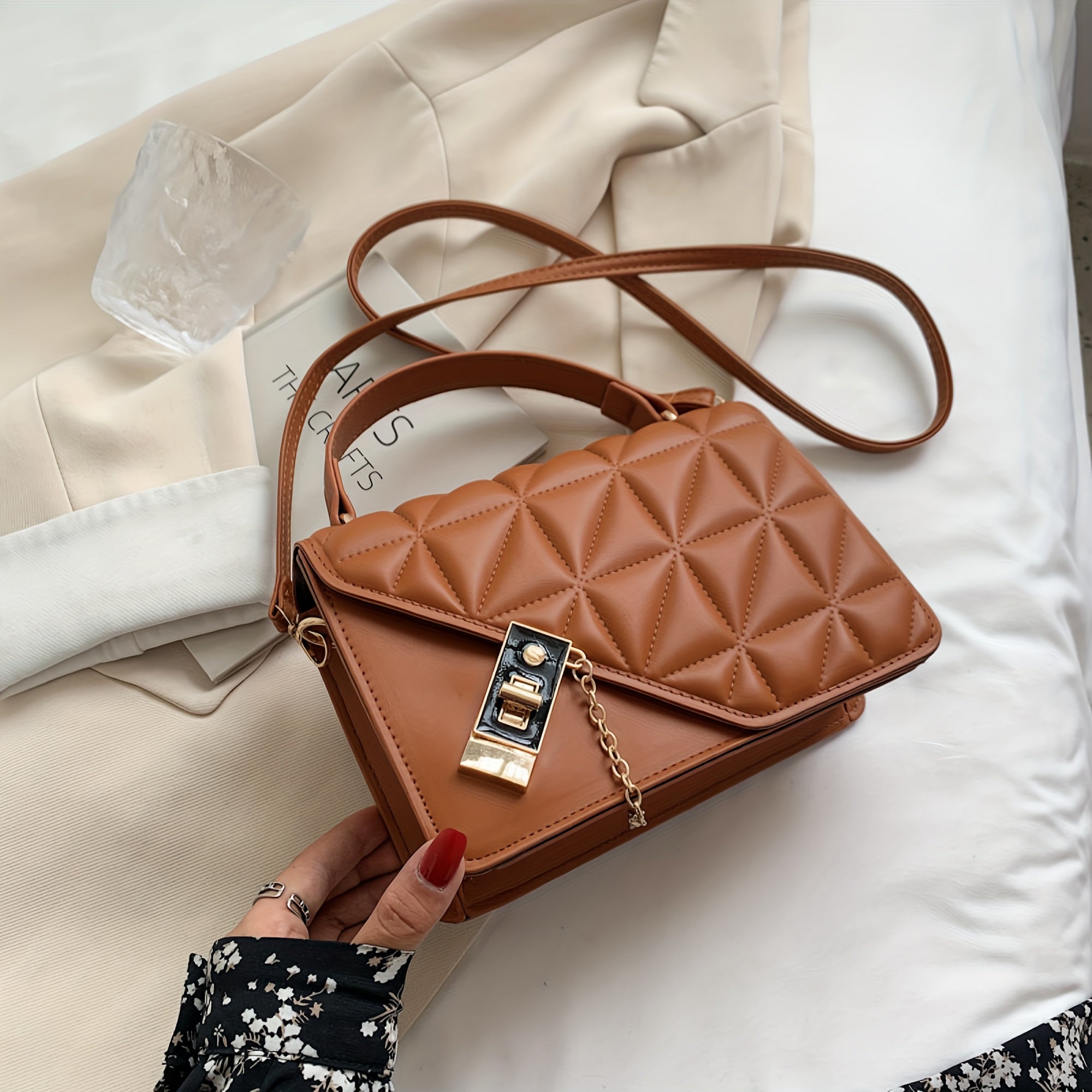 Retro Quilted Crossbody Bag PU Leather Classic Shoulder Bag