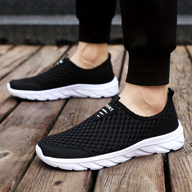 Men's Lightweight Slip On Casual Shoes For Traveling Jogging