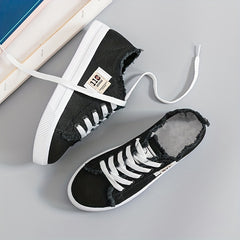 Women's Flat Canvas Shoes Low Top Lace Up Skate Shoes Casual Sneakers