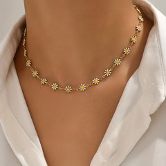 Women's Daisy Flower Necklace 14K Plated