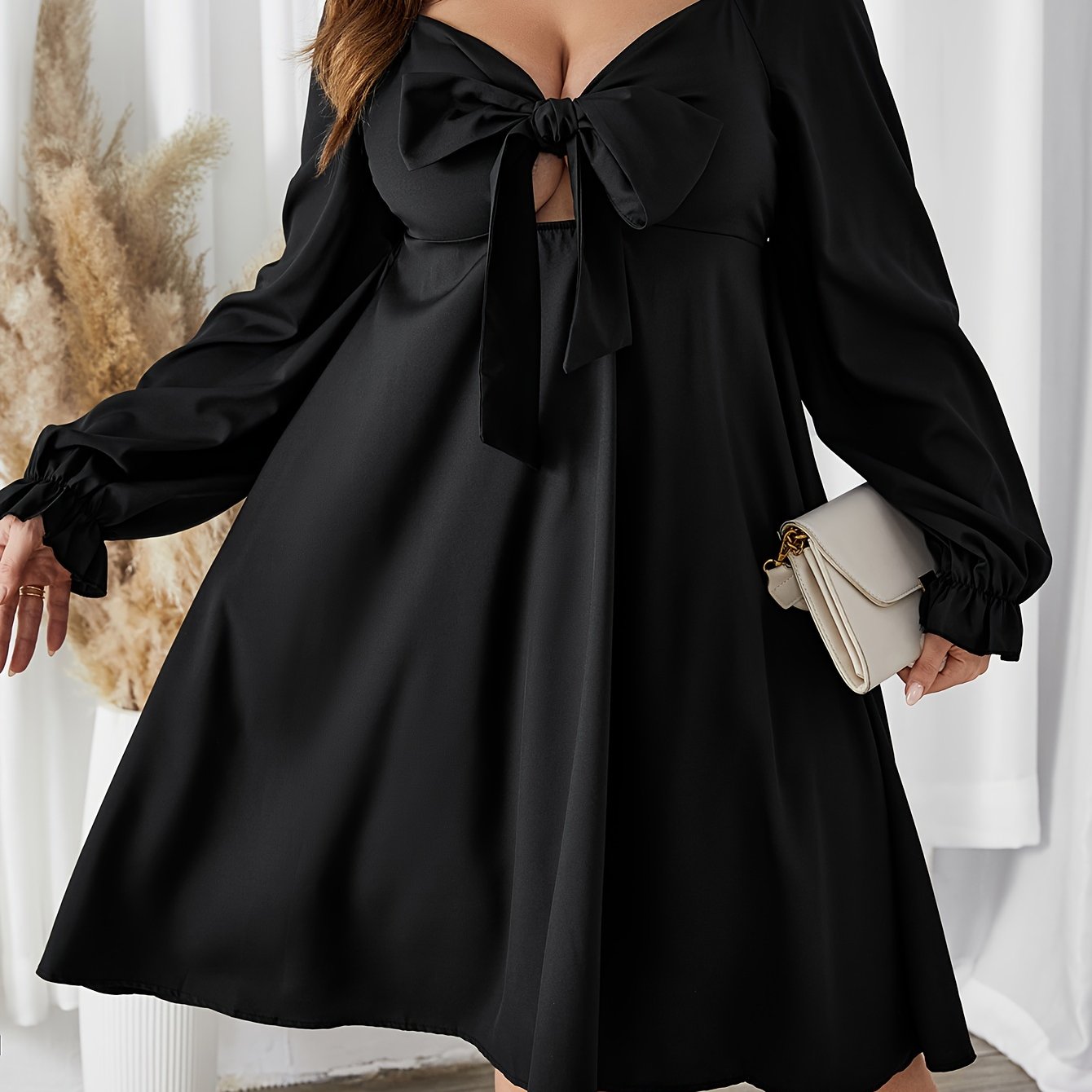  Solid Cut Out Bow Knot Front Dress