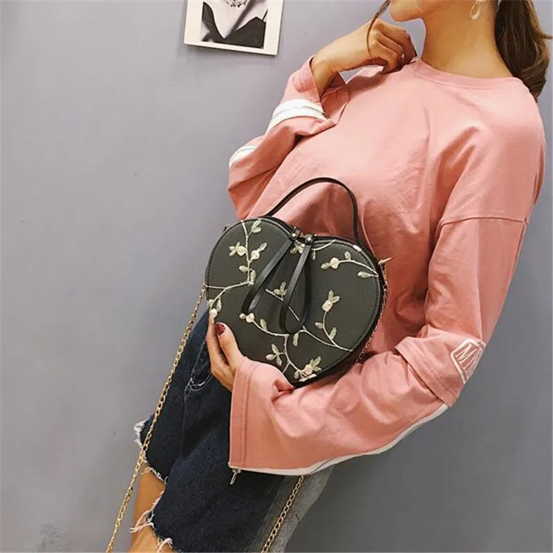 Heart-shaped Messenger Bag Chain Printing Lace Women