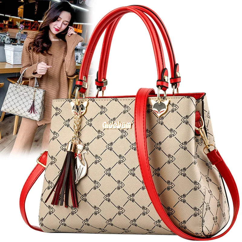 Mini Women Messenger Bags Pu Leather Women Shoulder Bag Tassel Solid Clutches Ch