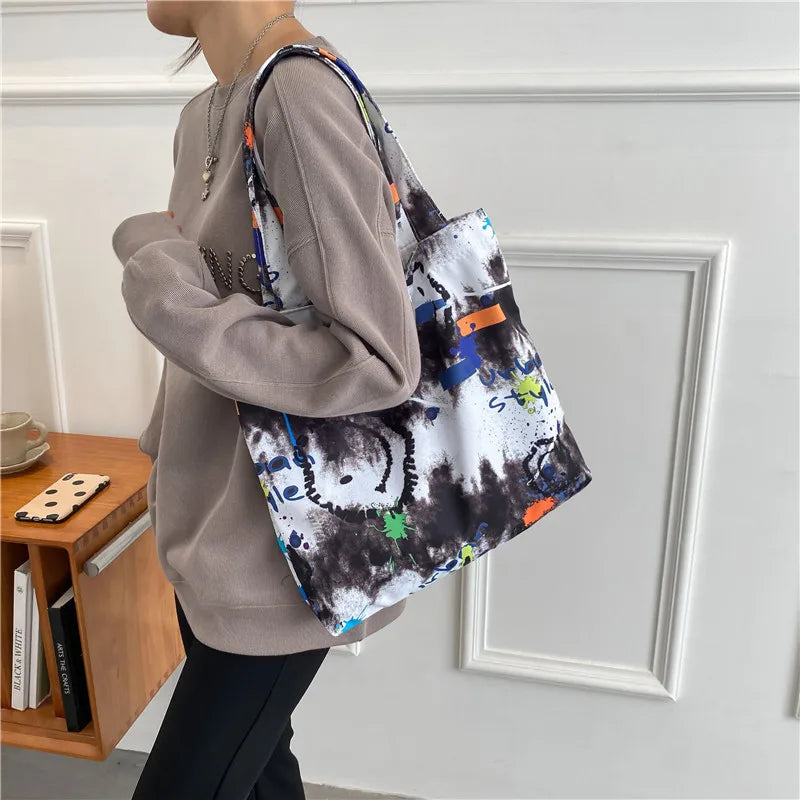 Graffiti Style Shoulder Bag Large-capacity Zipper Handbag