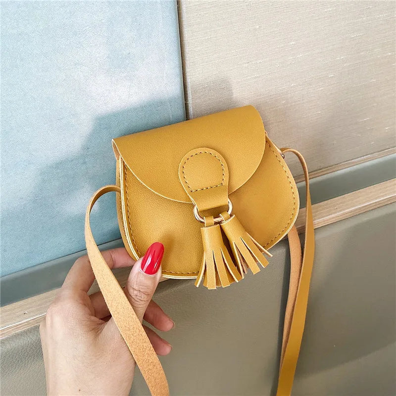 Soft Surface Tassel Women's Shoulder Bag