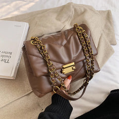 Retro Large-Capacity Diamond Chain Bag Shoulder Messenger Female Bag