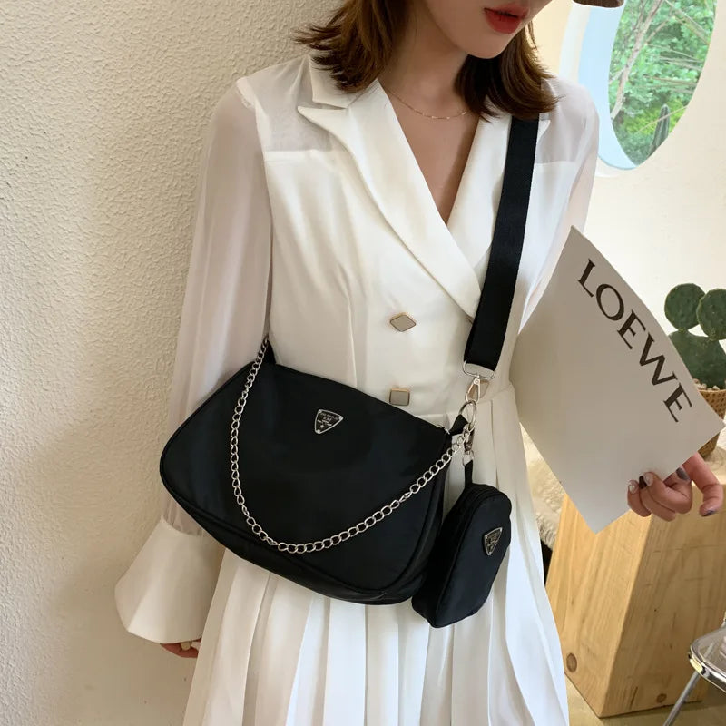 Retro Women Crossbody Bag Crescent Chain Underarm Shoulder Square Bag