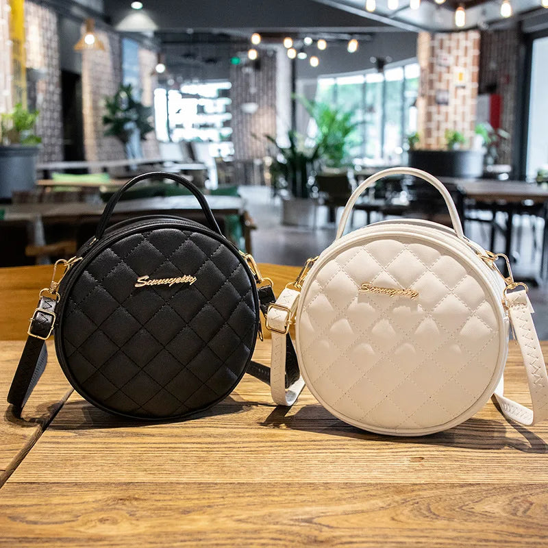 Rhombic Lattice Mini Round Bag with Hard Handle