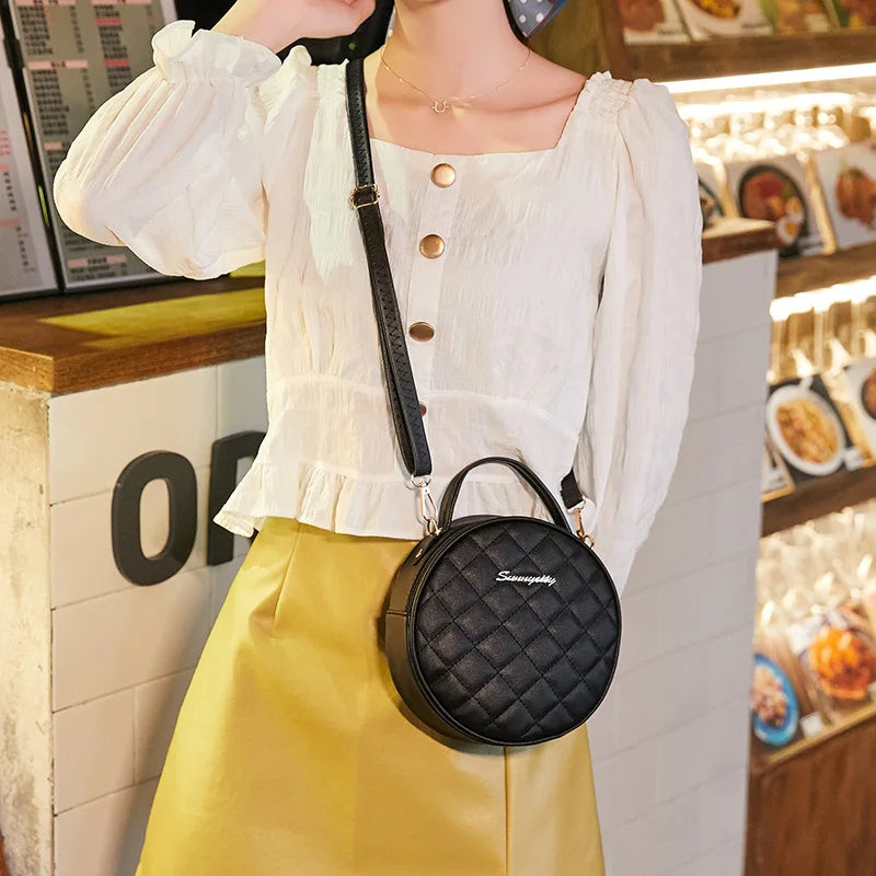 Rhombic Lattice Mini Round Bag with Hard Handle